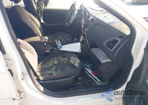 2012 Chrysler 200 Lx из США, поврежденный, VIN 1C3CCBAB0CN205247